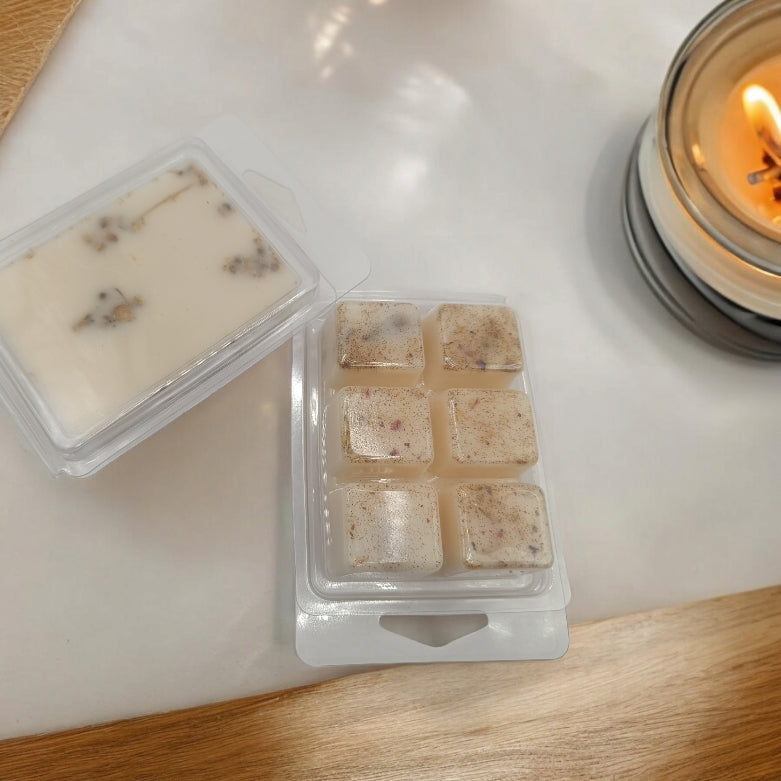 Wax Melts Τσουρέκι: Γλυκό Άρωμα Φρεσκοψημένου Τσουρεκιού στο Χώρο Σας